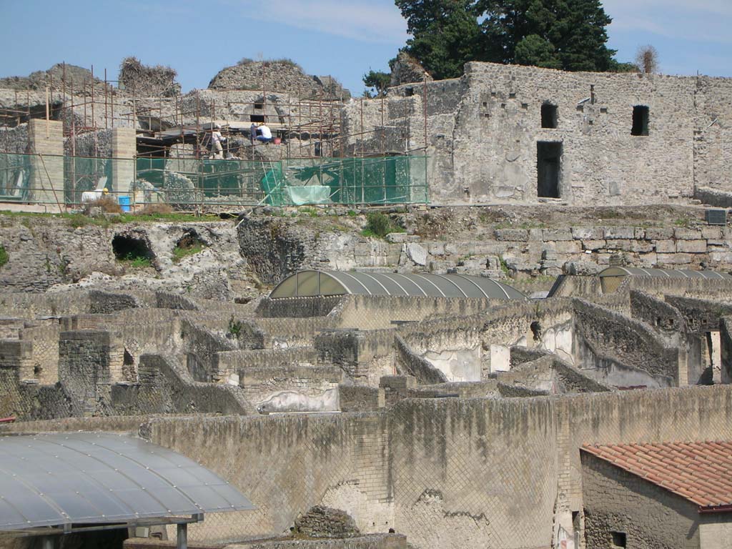 Walls on west side of Pompeii, continuation from above photo. May 2010. 
Detail of City Walls on north side of Marine Gate. Photo courtesy of Ivo van der Graaff.
