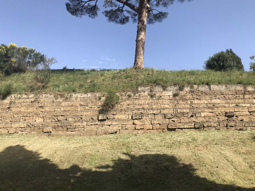 Walls on west side of Porta Nocera. April 2019. Looking north. Photo courtesy of Rick Bauer.