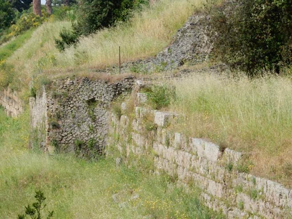 Walls near Amphitheatre entrance, Pompeii, May 2018. 
Looking towards Tower 3, and surrounding city walls. Photo courtesy of Buzz Ferebee.
