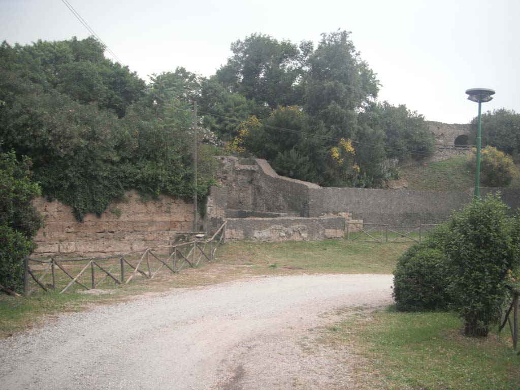 Walls on south side of City, May 2011. Looking north-east towards Tower IV. Photo courtesy of Ivo van der Graaff.