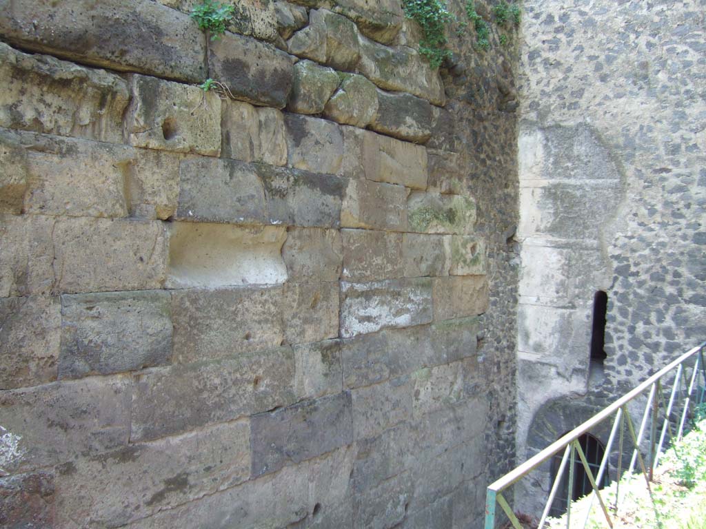 Vesuvian Gate Pompeii. May 2006. Wall to left of Tower X showing impact ...