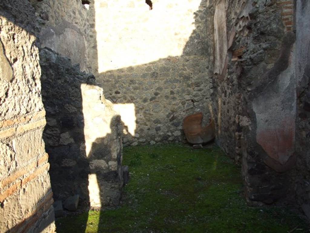 I.4.25 Pompeii. December 2007. Room 61, kitchen area with room 62 to the left and room 63 straight ahead.