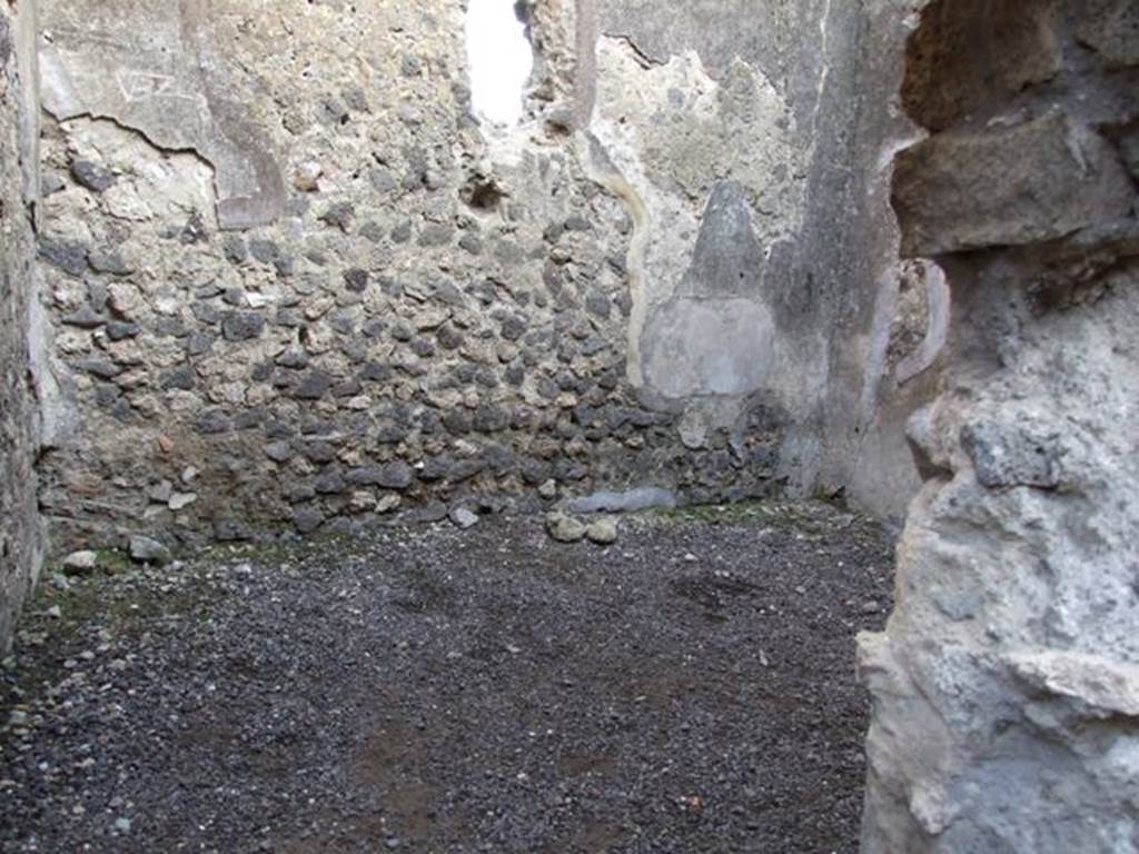 I.4.28 Pompeii. December 2007. Room 29, looking through doorway into room on east side of entrance corridor.